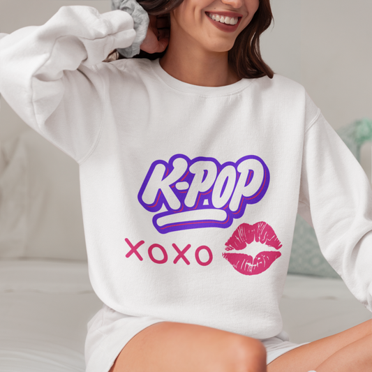 Kpop Love Regular Fit Sweatshirt